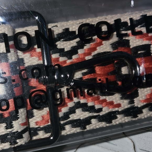 NWT ZOOEASS Nickel Buckles Wide Shoulder / Crossbody Strap - Picture 2 of 7